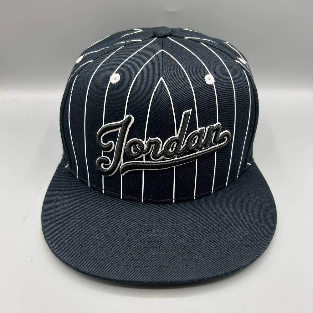Air Jordan Pro Hat Men Medium-Large Black Pinstripe Jumpman Snap Back Cap M-L